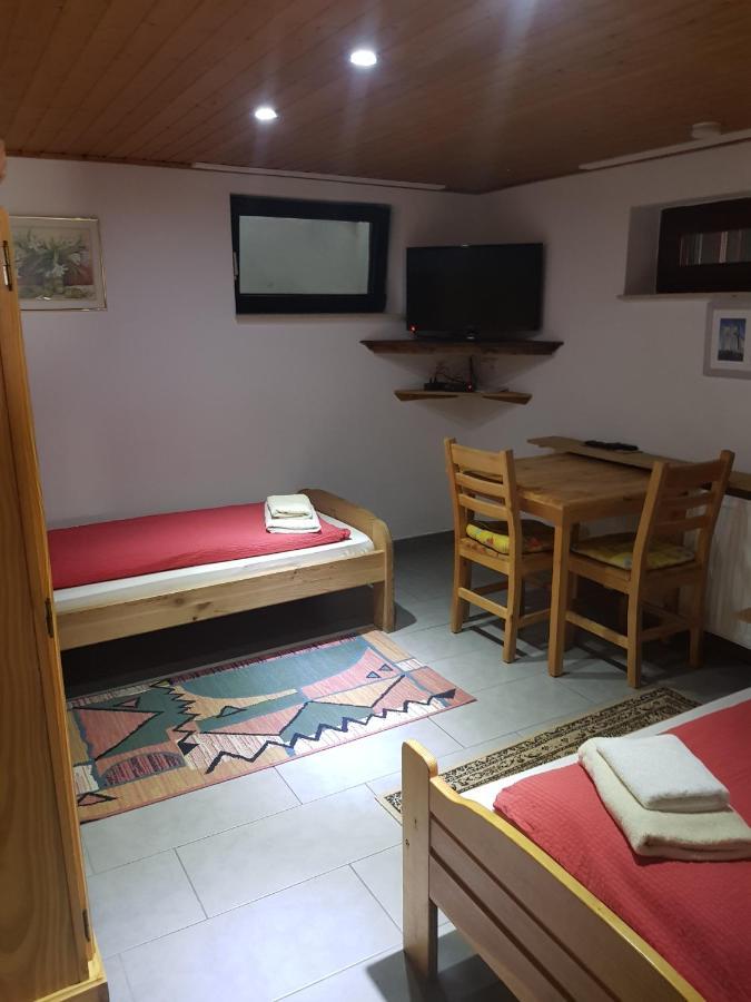 Gaestehaus Terrana Wathlingen ภายนอก รูปภาพ