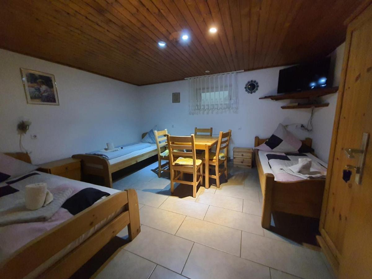 Gaestehaus Terrana Wathlingen ภายนอก รูปภาพ
