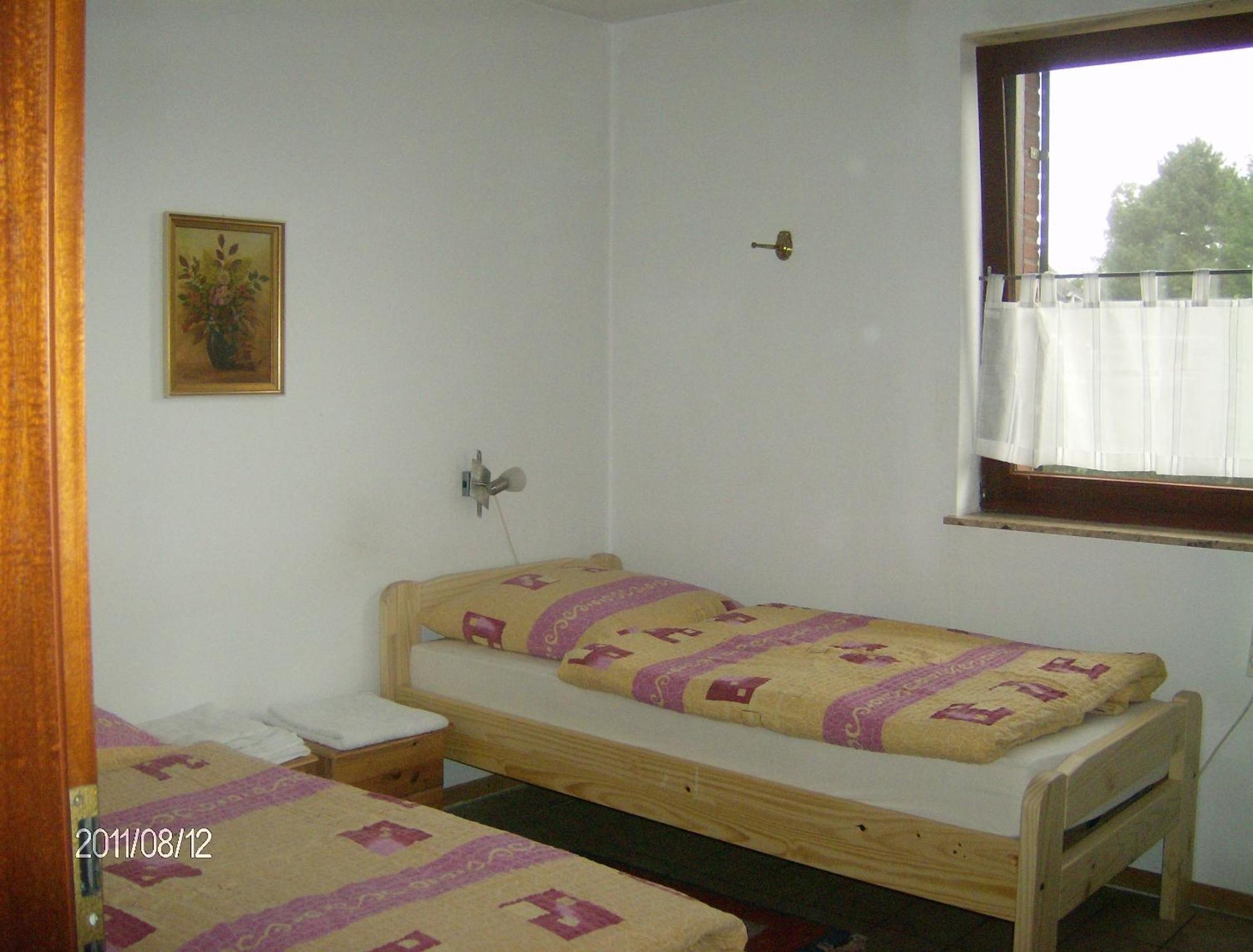 Gaestehaus Terrana Wathlingen ภายนอก รูปภาพ